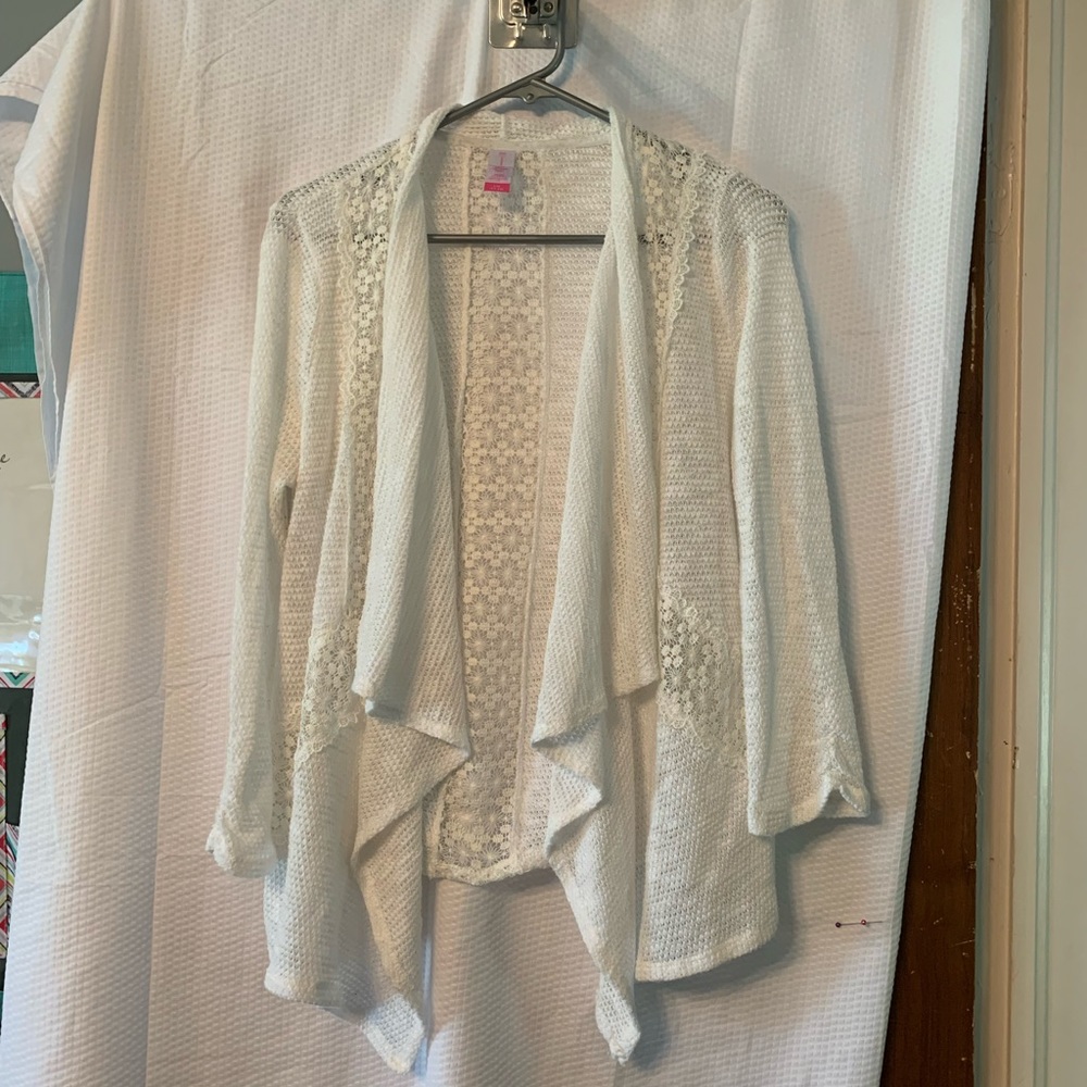 Sold.  Size L shrug